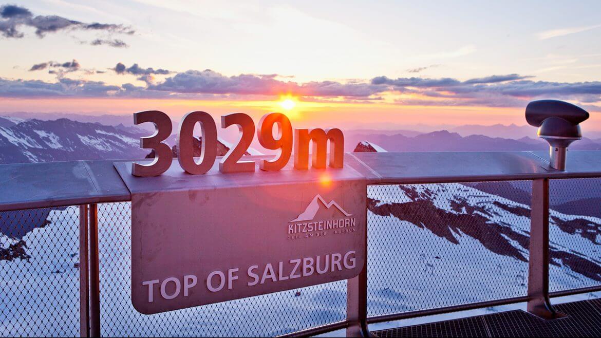 Ausblick vom Kitzsteinhorn mit Sonnenuntergang.
