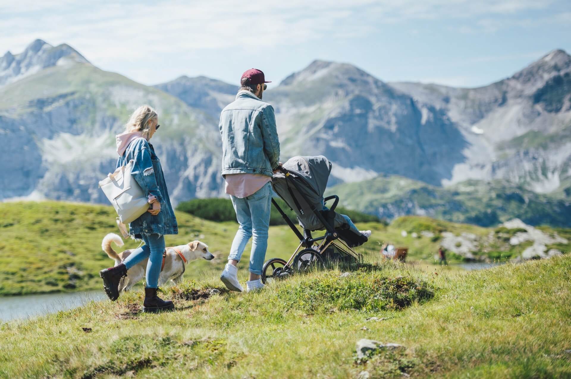 Mit Kinderwangen beim Wandern in Obertauern