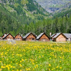 Das Huettendorf im Göriachtal im Salzburger Lungau