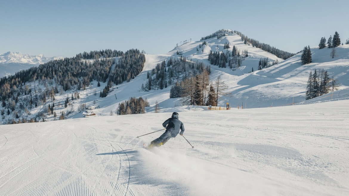 Síelés csodálatos panorámával Johann in Salzburgban